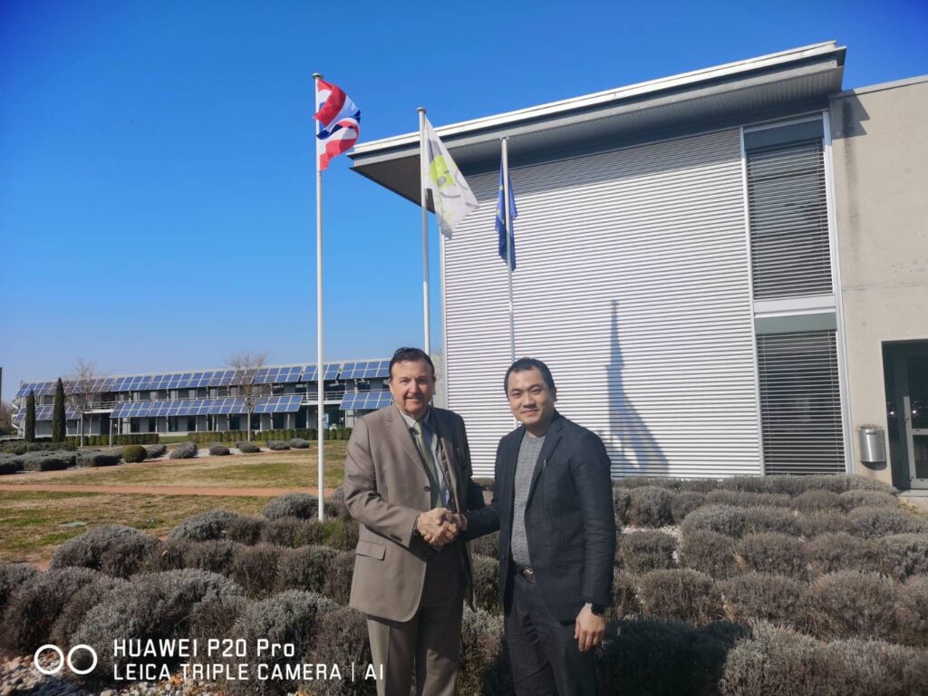 13075E36A3D83FF317AC72CE1309057CDCB224F5