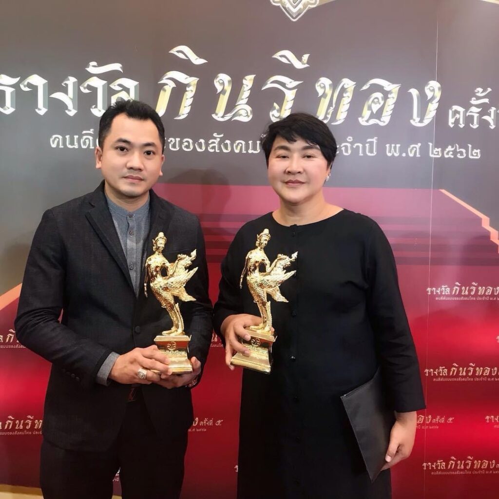 D0A050848FADAF98540D4B44E2010C7D1D5932AC